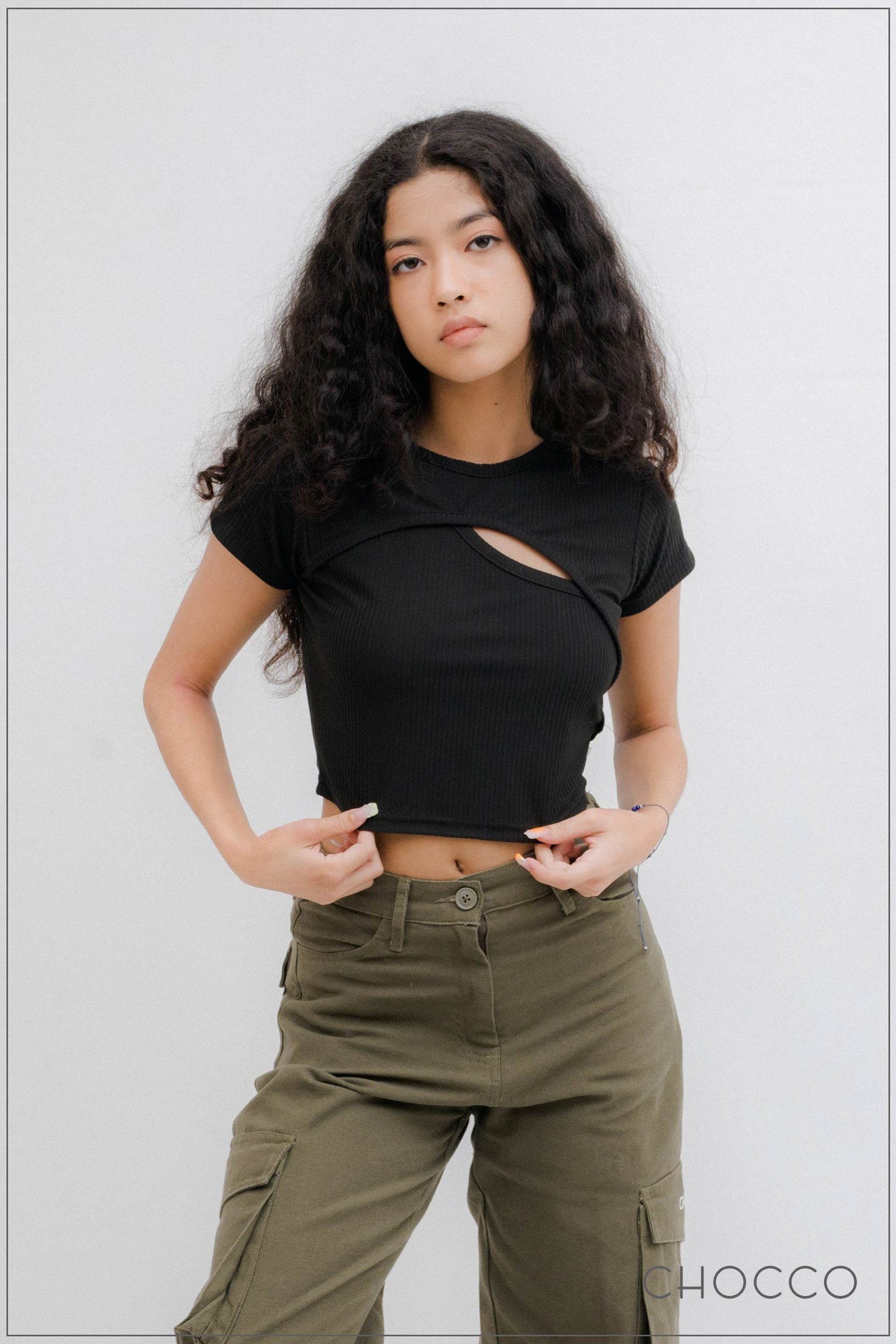 CHOCCO Cut Out Ribbed Crop Top