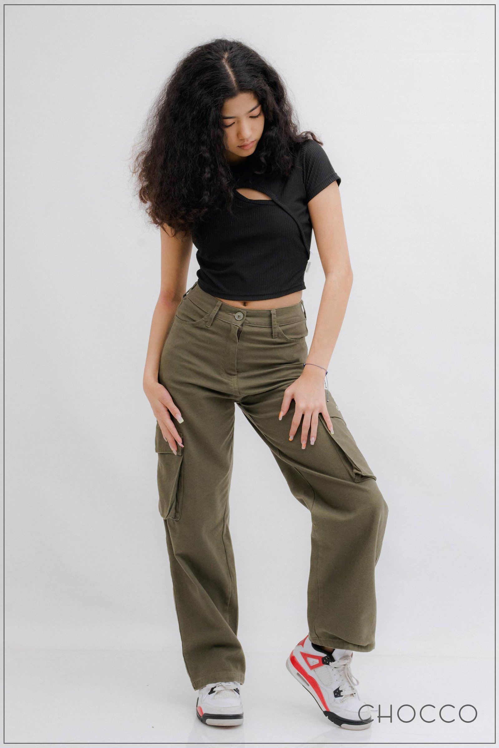 CHOCCO Premium Cargo High-Waist Twill Pant