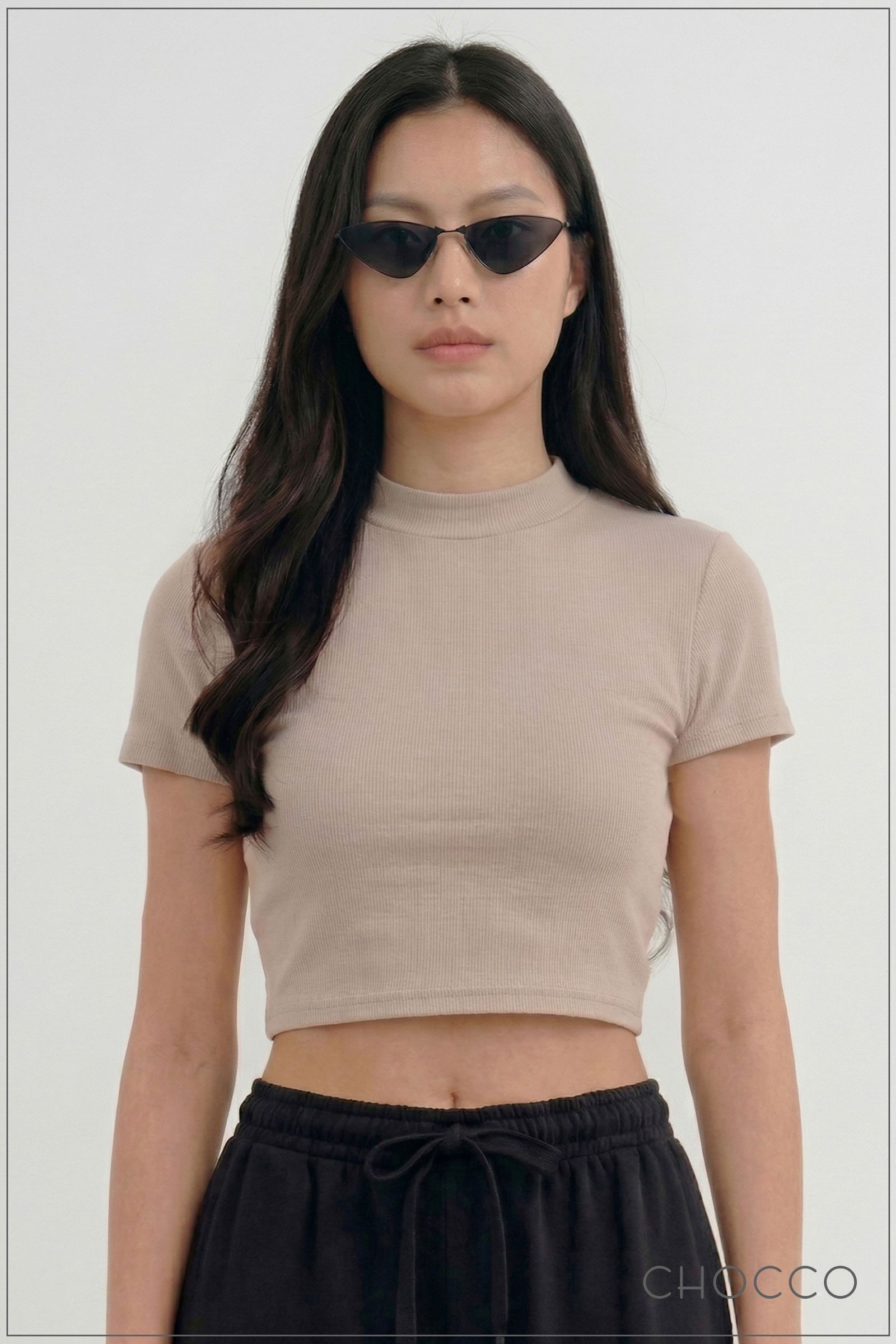 CHOCCO The Sculpted High-Neck Ribbed Crop Top