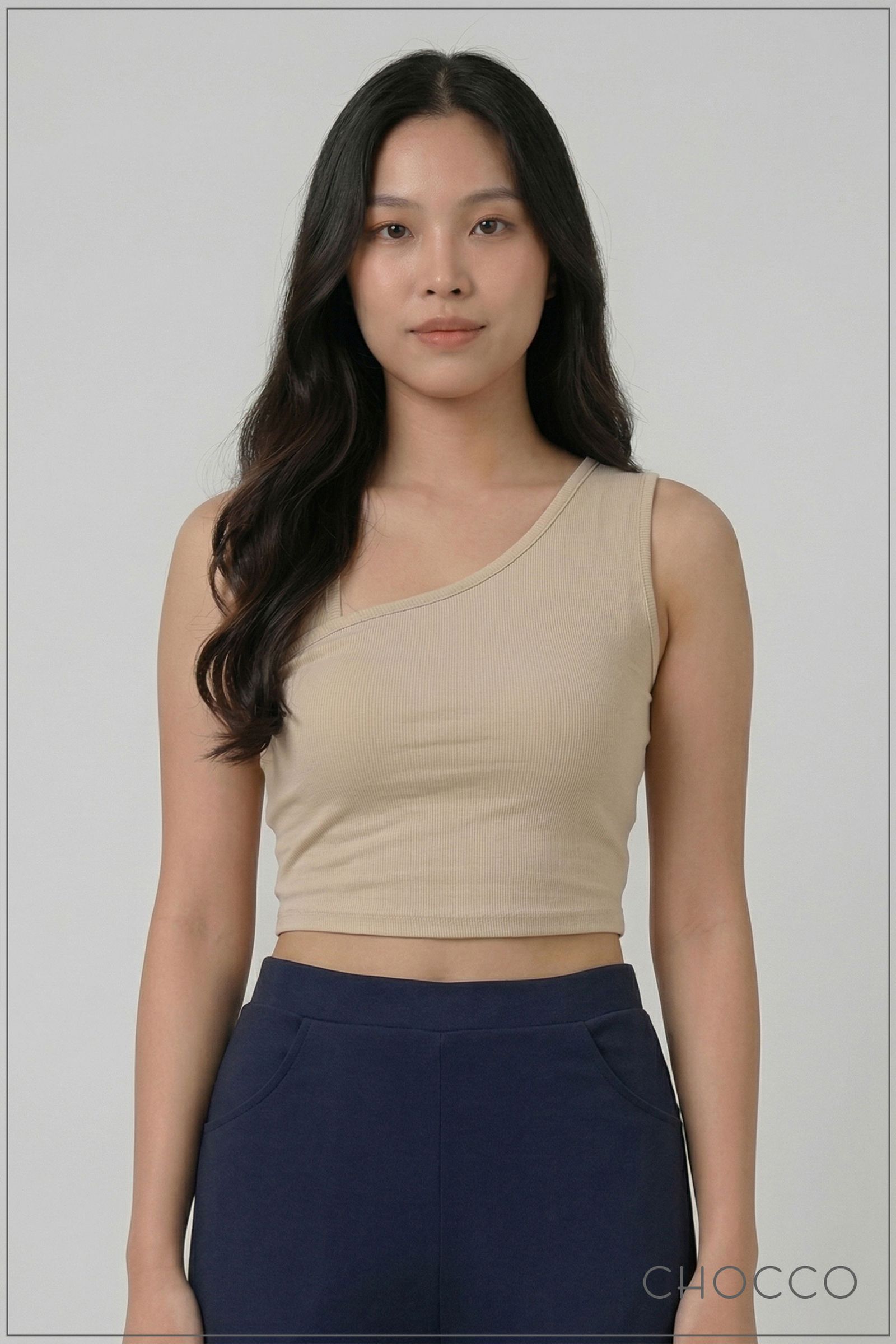 CHOCCO Asymmetric Muse Crop Top